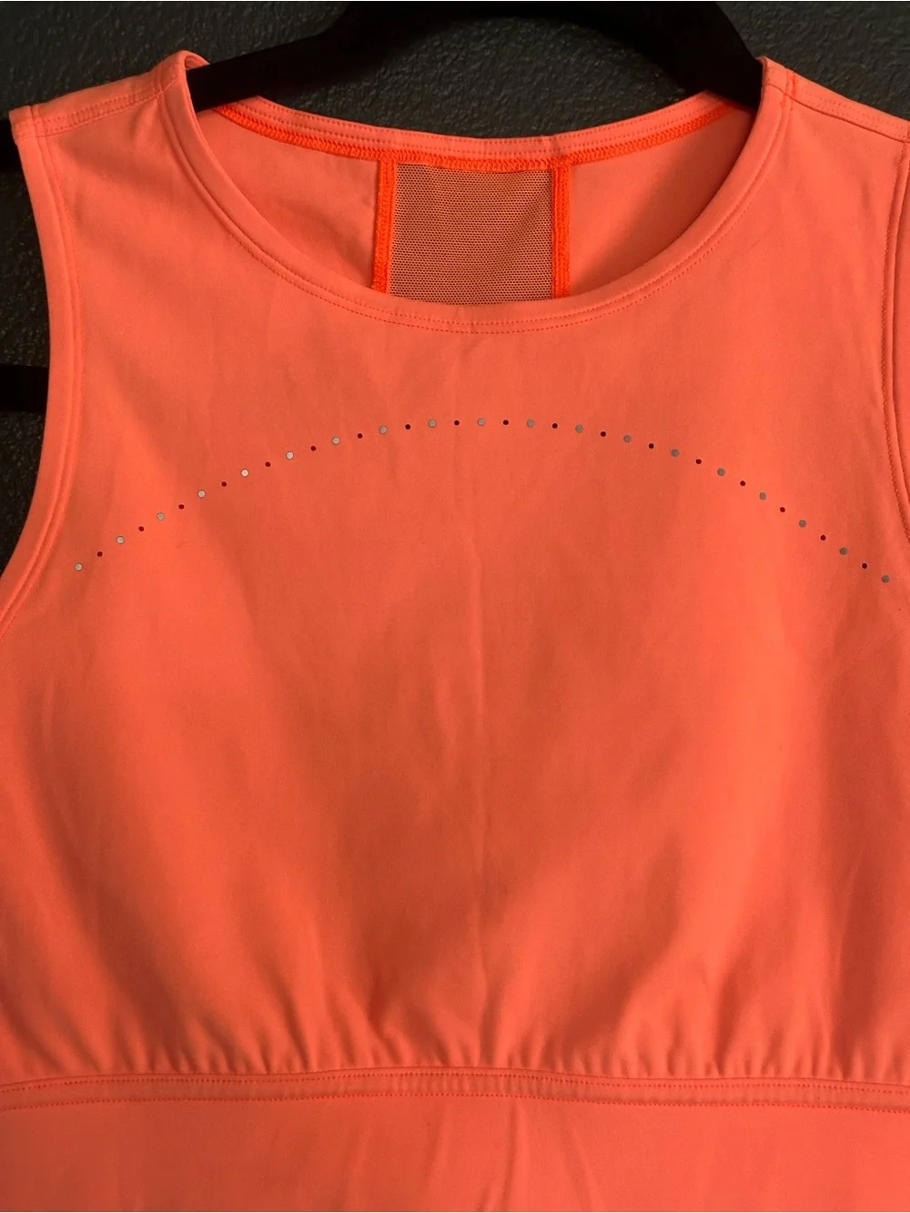 Lululemon Hotty Hot Cropped Tank Highlight Orange Size 4 Running Built-In Bra